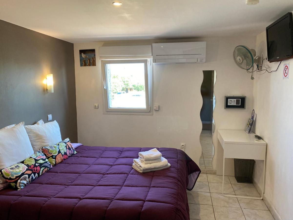 מרסיאן Logis Hotel La Chaumiere מראה חיצוני תמונה